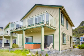 Gold Beach Retreat Private Hot Tub and Ocean Views!